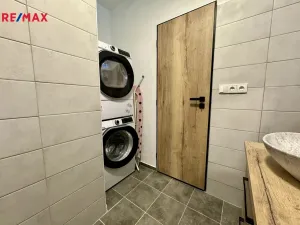 Prodej bytu 2+1, Třebíč - Nové Dvory, Jar. Haška, 52 m2