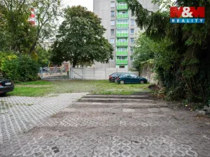 Pronájem garážového stání, Pardubice - Zelené Předměstí, Hronovická, 400 m2