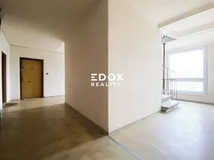 Prodej bytu 3+1, Praha - Řepy, Na chobotě, 77 m2