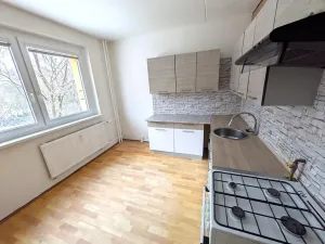 Pronájem bytu 2+1, Klášterec nad Ohří, Okružní, 62 m2