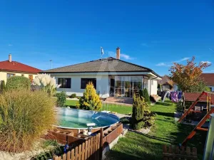 Prodej rodinného domu, Mydlovary, 222 m2