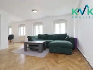 Prodej bytu 3+1, Karlovy Vary, Divadelní, 110 m2