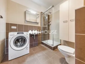 Pronájem bytu 3+kk, Praha - Vysočany, Ocelářská, 81 m2