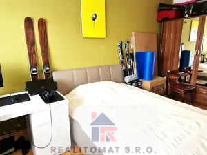 Pronájem bytu 2+kk, Úvaly, U Hostína, 76 m2