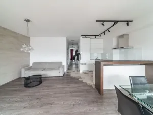 Pronájem bytu 2+kk, Praha - Karlín, Za Karlínským přístavem, 83 m2