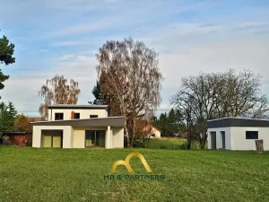 Prodej rodinného domu, Doubravička, 195 m2