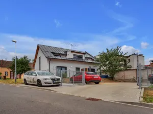 Pronájem bytu 1+kk, Uherské Hradiště, Radovy, 37 m2