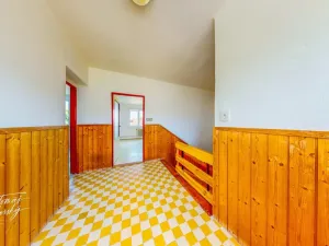 Prodej rodinného domu, Vysoký Chlumec, 212 m2