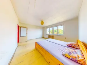 Prodej rodinného domu, Vysoký Chlumec, 212 m2