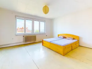 Prodej rodinného domu, Vysoký Chlumec, 212 m2