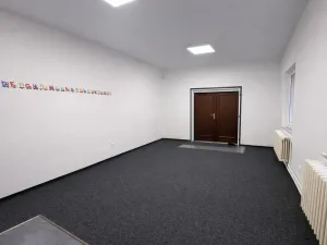Pronájem kanceláře, Praha - Holešovice, Přístavní, 100 m2