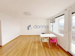 Pronájem bytu 4+1, Praha, Mazurská, 86 m2