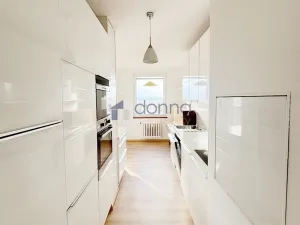 Pronájem bytu 4+1, Praha, Mazurská, 86 m2