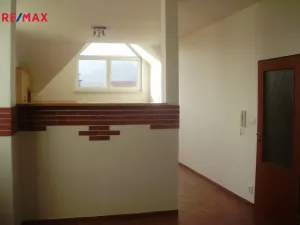 Pronájem bytu 1+kk, Lety, Pražská, 50 m2