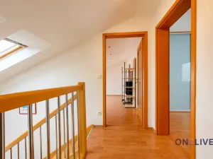 Pronájem bytu 3+1, Praha - Holešovice, Jateční, 89 m2