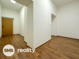 Pronájem bytu 3+kk, Opava - Město, Nákladní, 71 m2