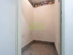 Prodej garážového stání, Praha, náměstí Přátelství, 25 m2