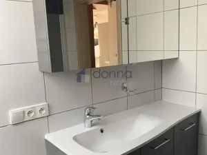 Pronájem bytu 3+kk, Praha, Schoellerova, 81 m2