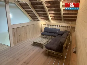 Prodej ubytování, Kobylí, 350 m2