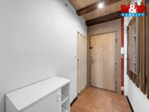 Prodej bytu 1+1, Ústí nad Labem - Severní Terasa, Glennova, 36 m2