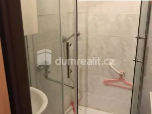 Pronájem bytu 2+1, Praha, Na Petřinách, 54 m2