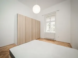 Pronájem bytu 3+1, Praha - Vinohrady, Mánesova, 90 m2