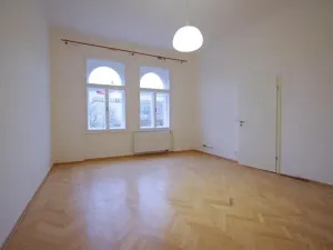 Pronájem bytu 1+1, Praha - Vinohrady, Polská, 42 m2