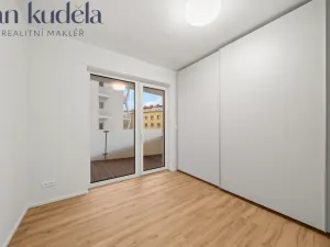 Pronájem bytu 3+kk, Brno, Komárovská, 75 m2