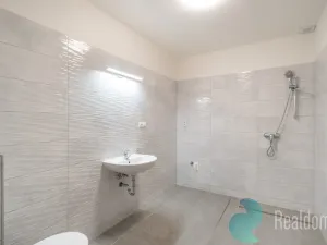 Prodej komerční nemovitosti, Mladá Vožice, Souhradí, 1325 m2