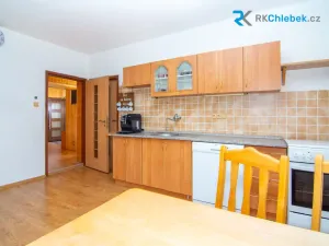 Prodej rodinného domu, Lomnice - Tylov, 180 m2