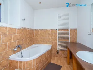 Prodej rodinného domu, Lomnice - Tylov, 180 m2