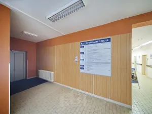 Pronájem kanceláře, Jindřichův Hradec, Pravdova, 14 m2