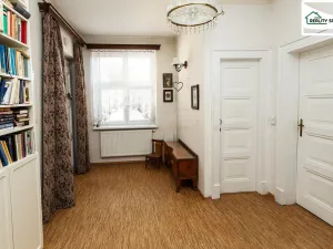 Pronájem bytu 3+1, Cheb, Májová, 114 m2