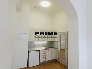 Pronájem kanceláře, Praha - Smíchov, Štefánikova, 70 m2