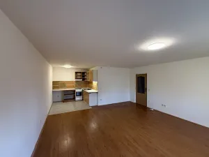 Pronájem bytu 2+kk, Hrádek nad Nisou, 1. máje, 61 m2