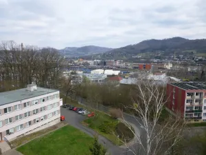 Pronájem bytu 2+1, Děčín - Děčín VI-Letná, Školní, 50 m2