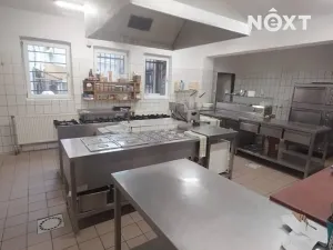 Prodej podílu restaurace, Mimoň, Nádražní, 1100 m2