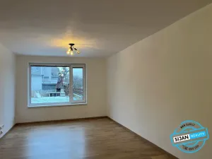 Pronájem bytu 3+kk, Opava, Okruhy, 87 m2