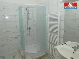 Pronájem bytu 2+1, Žleby, Zámecké náměstí, 53 m2