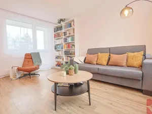 Prodej bytu 3+1, Praha - Bohnice, Feřtekova, 75 m2