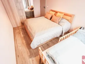 Prodej bytu 3+1, Praha - Bohnice, Feřtekova, 75 m2