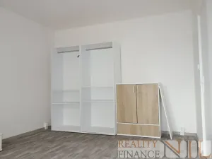 Pronájem bytu 1+1, Plzeň, Karla Steinera, 36 m2