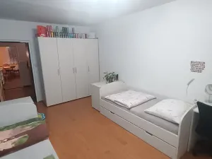 Pronájem bytu 3+1, Holoubkov, 86 m2