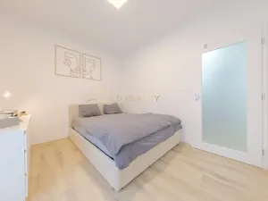 Pronájem bytu 2+kk, Olomouc, Věry Pánkové, 60 m2