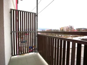 Pronájem bytu 1+kk, Beroun, U Židovského hřbitova, 41 m2