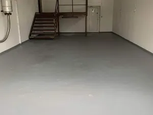 Pronájem skladu, Praha - Horní Počernice, Komárovská, 210 m2