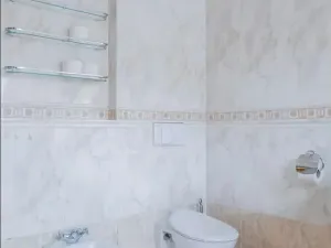 Pronájem bytu 6+kk a větší, Praha - Holešovice, Strojnická, 168 m2