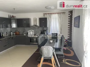 Prodej rodinného domu, Hradešín, 140 m2