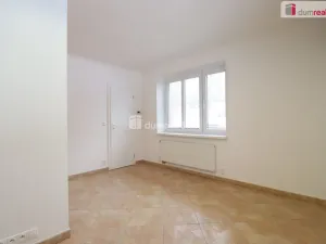 Pronájem komerční nemovitosti, Karlovy Vary - Rybáře, Severní, 84 m2