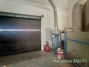 Pronájem výrobních prostor, Babice, Osadní, 200 m2